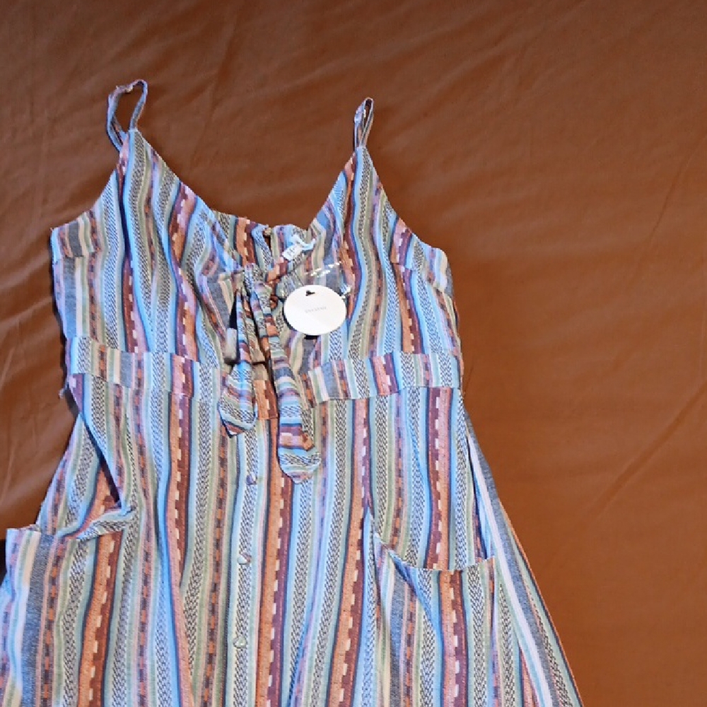 BOUTIQUE DRESS SIZE L